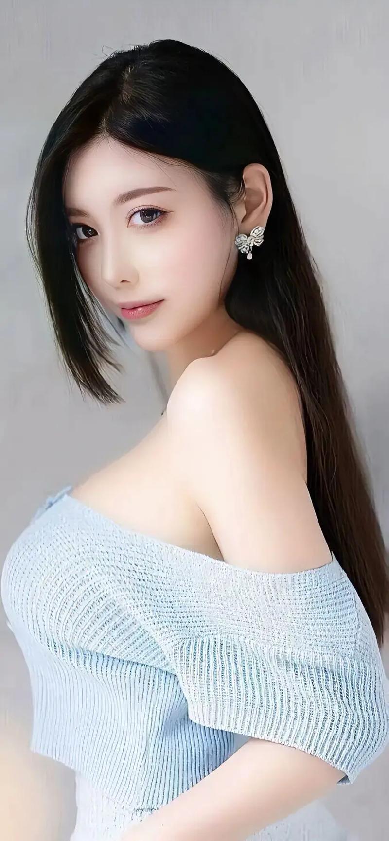 - 当丈夫面被日了4次老版本VJ9数字平